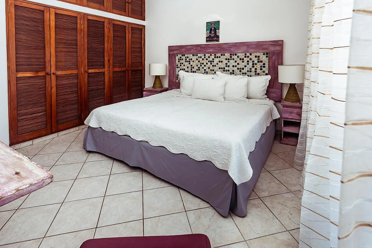 ****  Fabiola Condo Hotel Playa del Carmen Mexico
