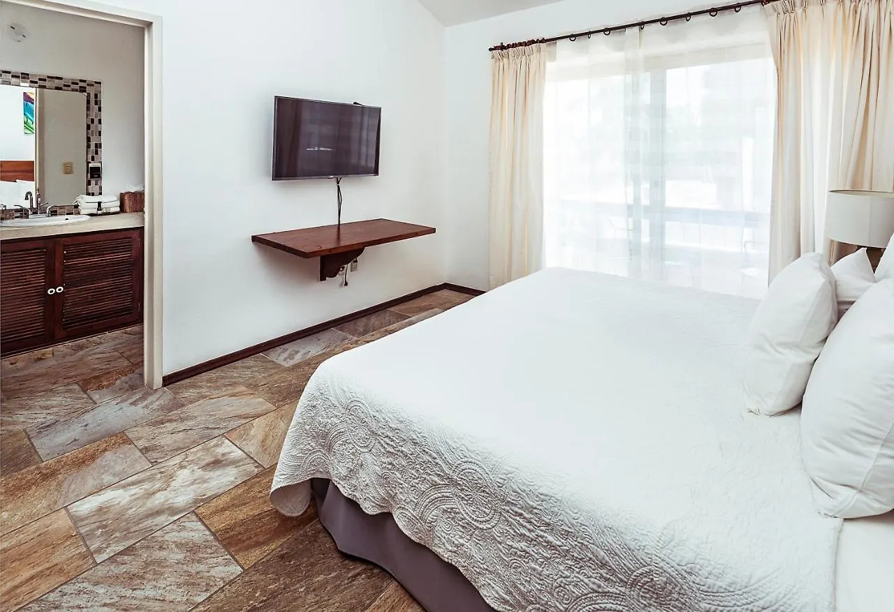 Fabiola Condo Hotel Playa del Carmen