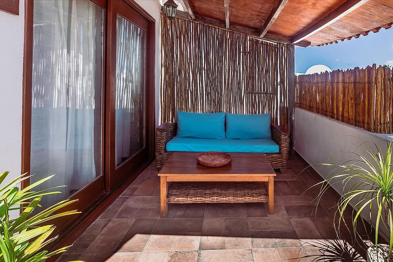 Fabiola Condo Hotel Playa del Carmen