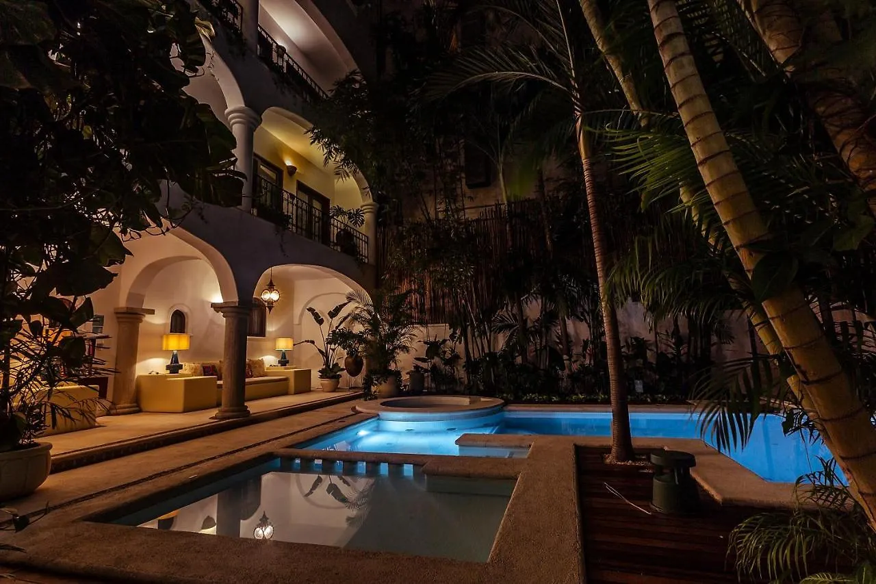 ****  Fabiola Condo Hotel بلايا ديل كارمن المكسيك